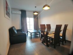 Appartement étudiant de 3 chambres à louer à Moncada – Réf. 001441